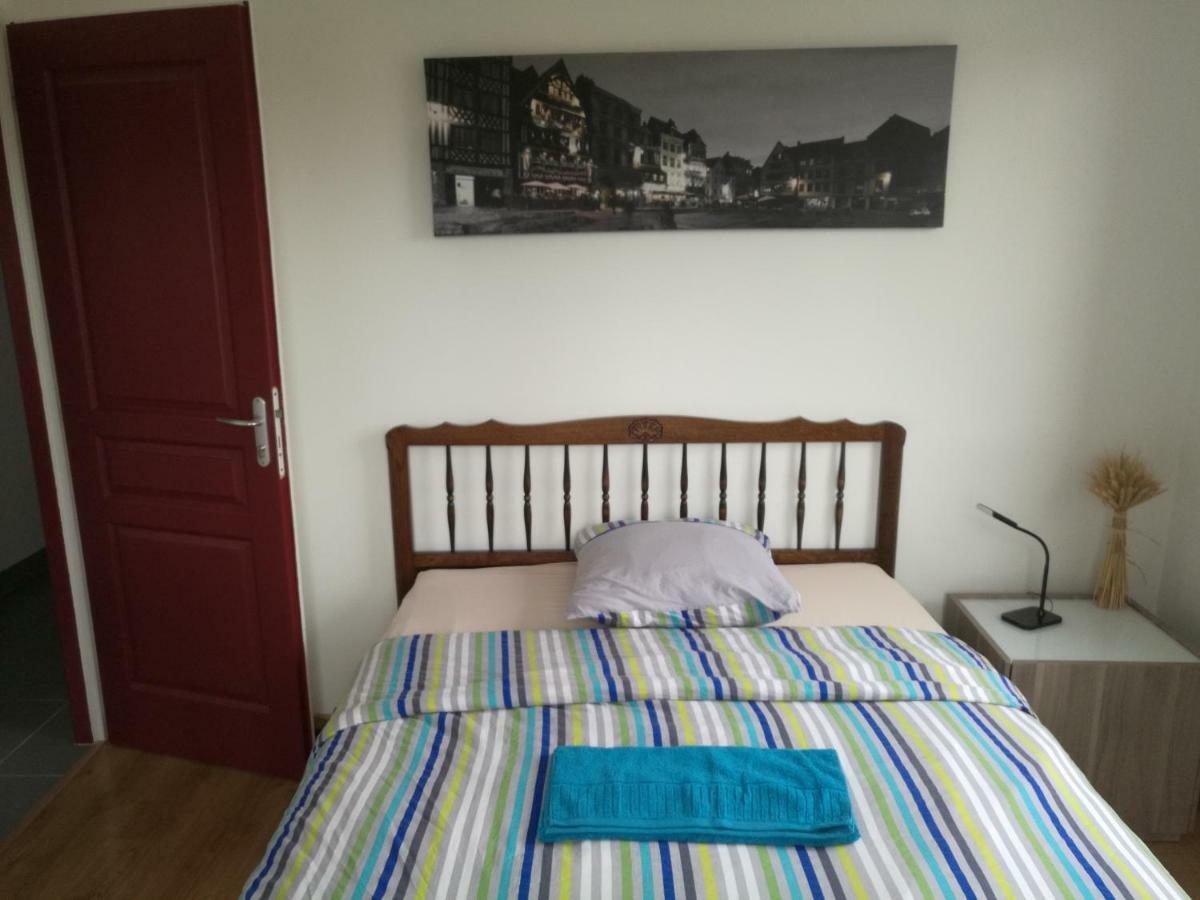 Apartment Grand Proche Chu