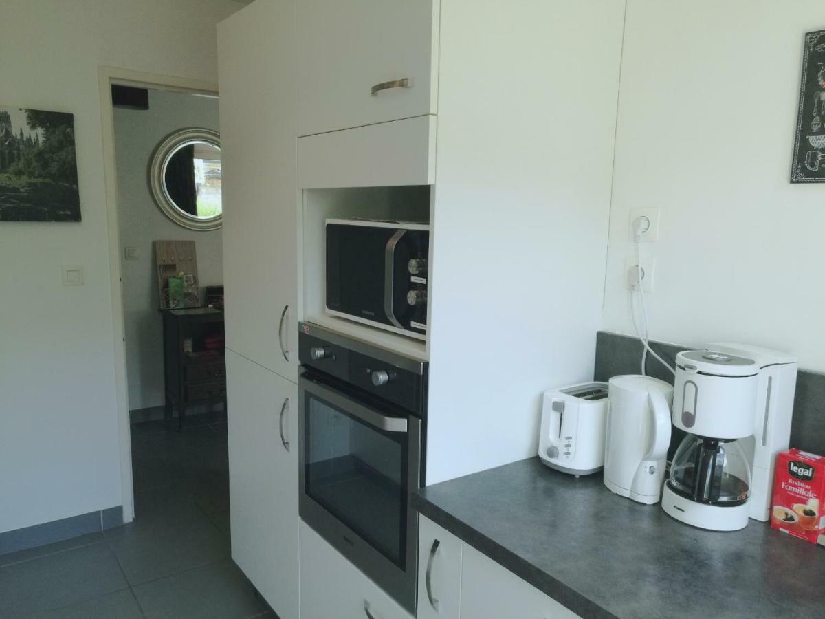 Grand Proche Chu Apartment
